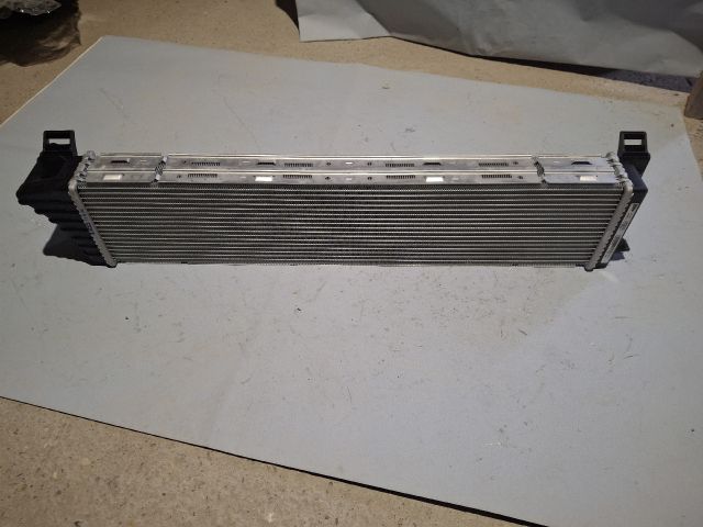 bontott FORD FOCUS III Vízhűtő Radiátor (Klímás)