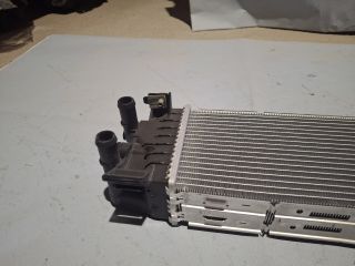 bontott FORD FOCUS III Vízhűtő Radiátor (Klímás)