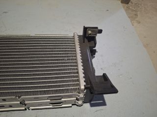 bontott FORD FOCUS III Vízhűtő Radiátor (Klímás)