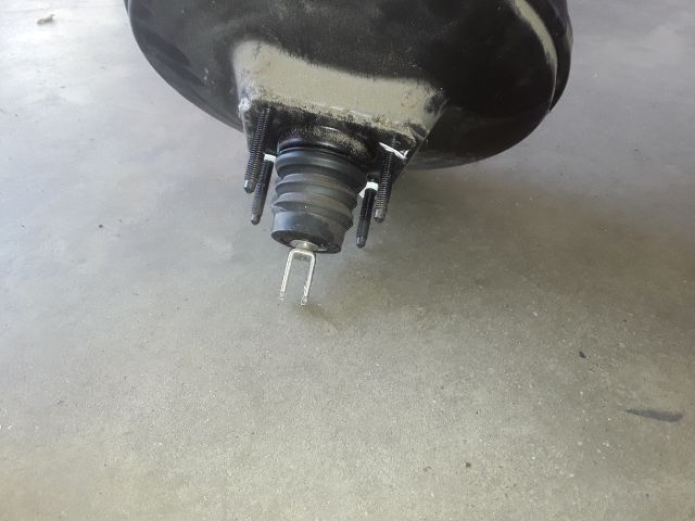 bontott FORD FOCUS III Fékrásegítő