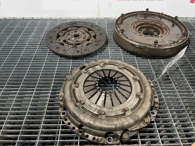 bontott FORD FOCUS III Fogaskoszorú