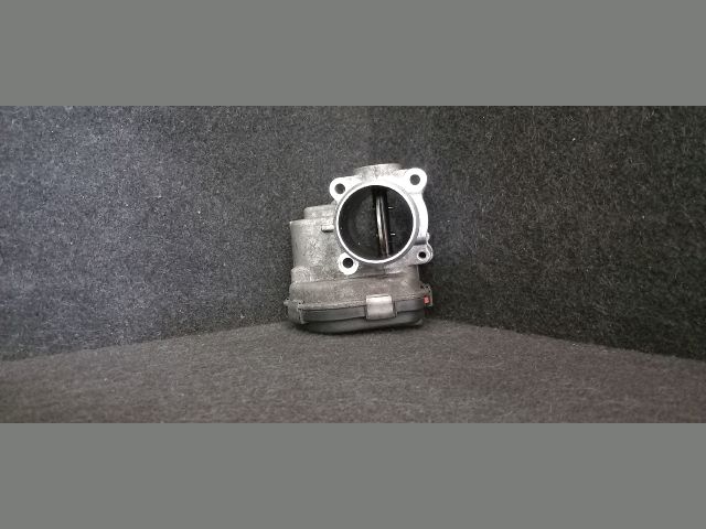 bontott FORD FOCUS III Fojtószelep (Elektromos)