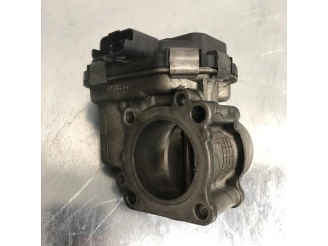 bontott FORD FOCUS III Fojtószelep (Elektromos)