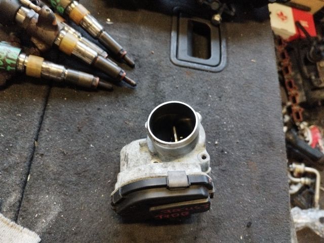 bontott FORD FOCUS III Fojtószelep (Elektromos)