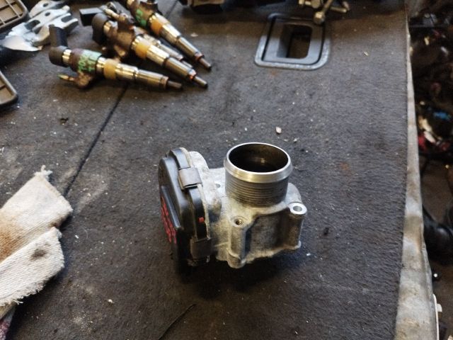 bontott FORD FOCUS III Fojtószelep (Elektromos)