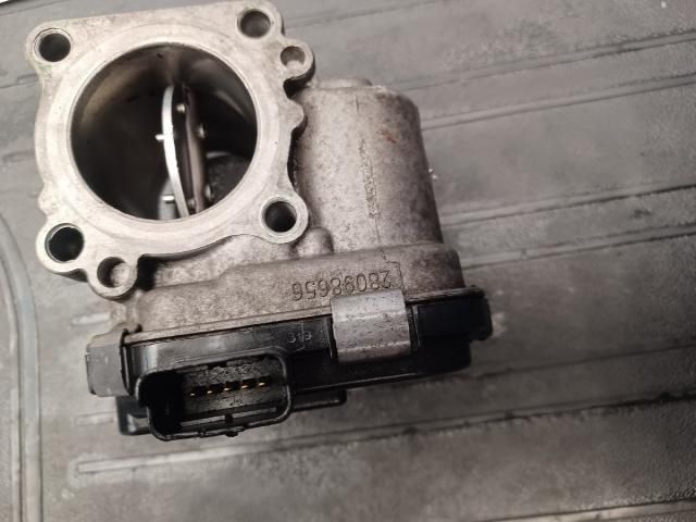 bontott FORD FOCUS III Fojtószelep (Elektromos)