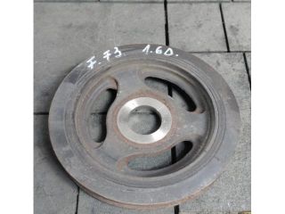 bontott FORD FOCUS III Főtengely Szíjtárcsa