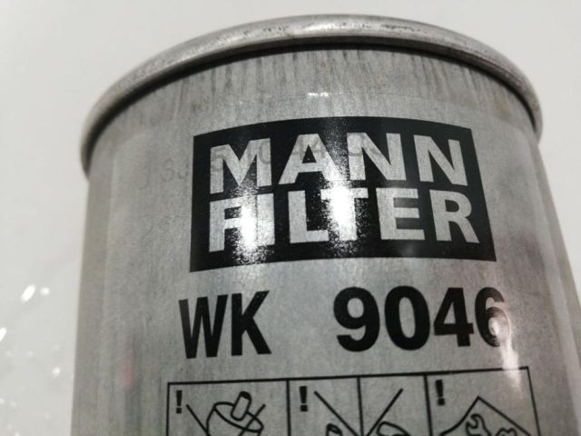 bontott FORD FOCUS III Gázolajszűrő Ház