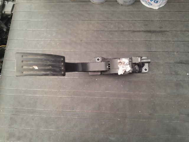 bontott FORD FOCUS III Gázpedál (Elektromos)