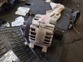 bontott FORD FOCUS III Generátor