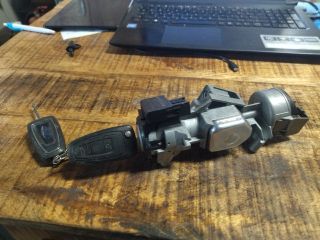 bontott FORD FOCUS III Gyújtáskapcsoló Házzal