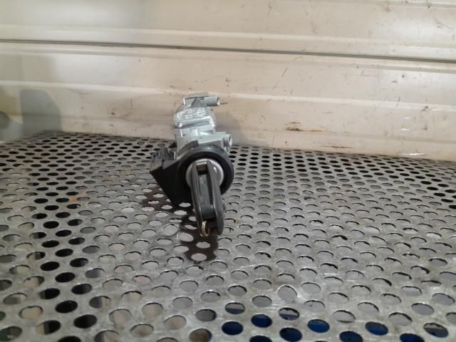 bontott FORD FOCUS III Gyújtáskapcsoló