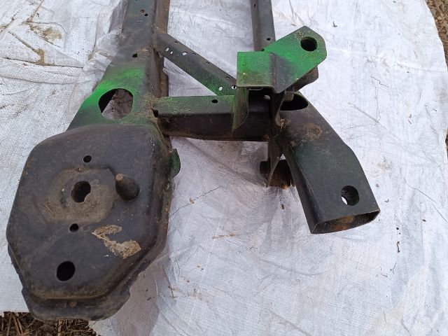 bontott FORD FOCUS III Hátsó Bölcső