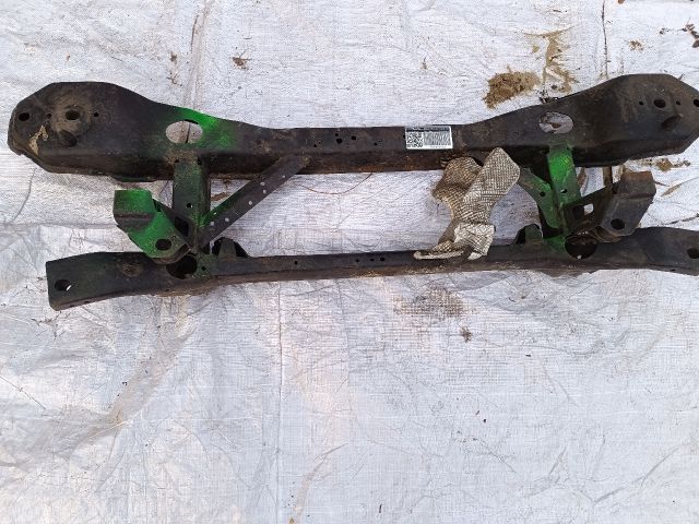 bontott FORD FOCUS III Hátsó Bölcső