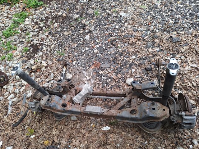 bontott FORD FOCUS III Hátsó Híd (Tárcsafékes)