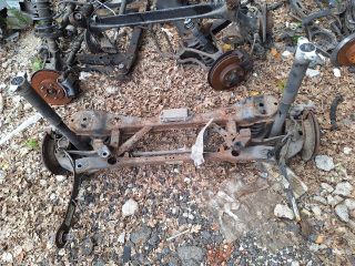 bontott FORD FOCUS III Hátsó Híd (Tárcsafékes)