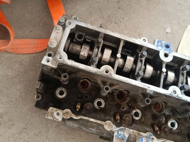 bontott FORD FOCUS III Hengerfej