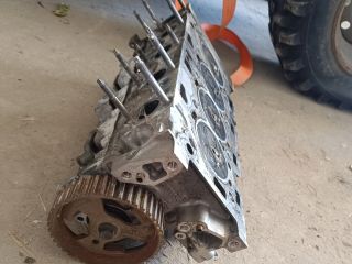 bontott FORD FOCUS III Hengerfej