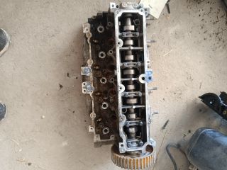 bontott FORD FOCUS III Hengerfej