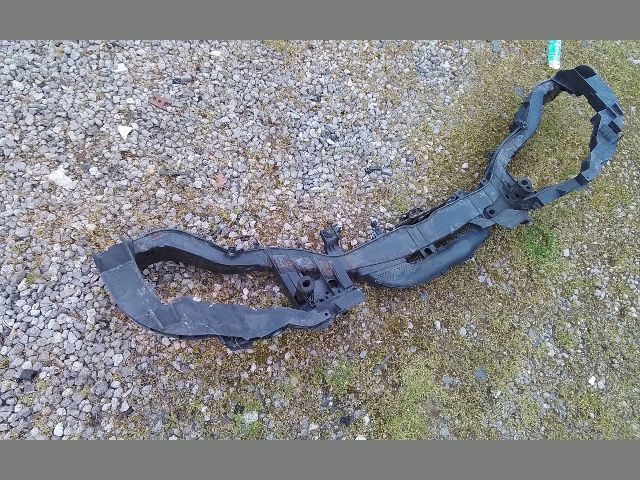 bontott FORD FOCUS III Homlokfal (Üres lemez)