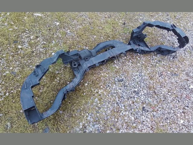 bontott FORD FOCUS III Homlokfal (Üres lemez)