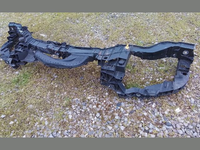 bontott FORD FOCUS III Homlokfal (Üres lemez)