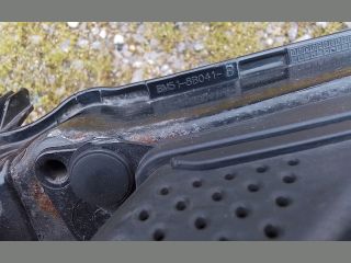 bontott FORD FOCUS III Homlokfal (Üres lemez)