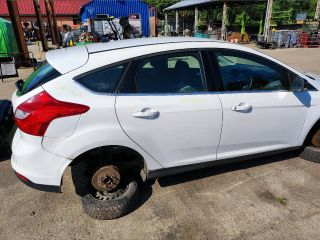 bontott FORD FOCUS III Hűtő Ventilátor(ok), Radiátor(ok) Szett