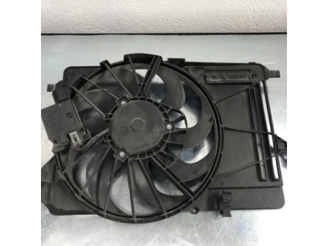 bontott FORD FOCUS III Hűtőventilátor