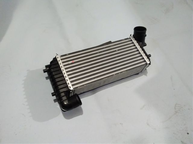bontott FORD FOCUS III Intercooler