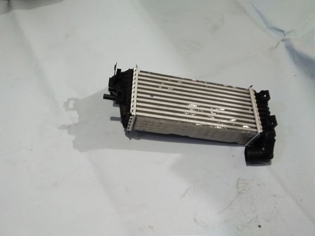 bontott FORD FOCUS III Intercooler