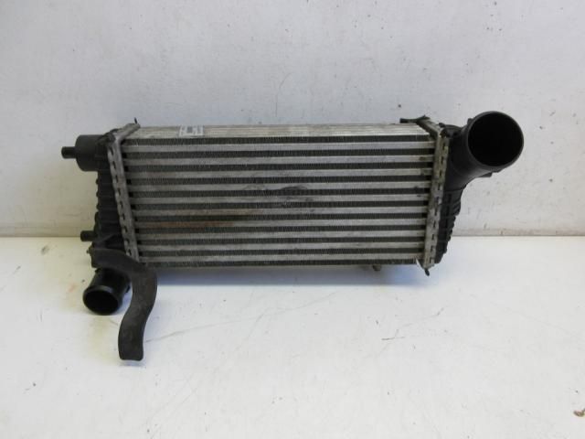 bontott FORD FOCUS III Intercooler