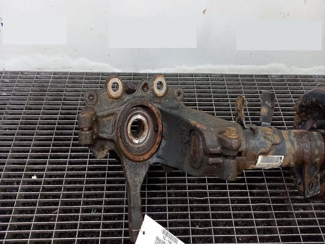 bontott FORD FOCUS III Jobb első Csonkállvány