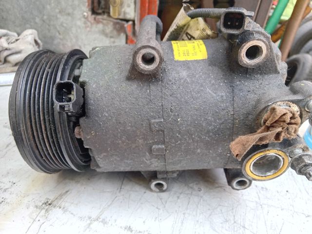 bontott FORD FOCUS III Klímakompresszor