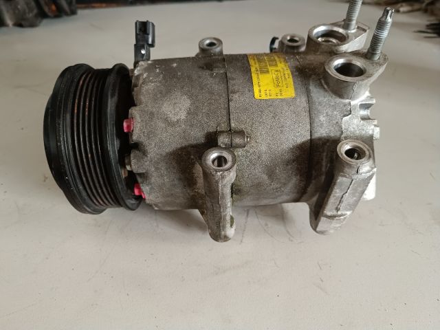 bontott FORD FOCUS III Klímakompresszor