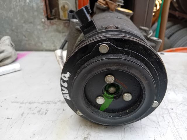 bontott FORD FOCUS III Klímakompresszor