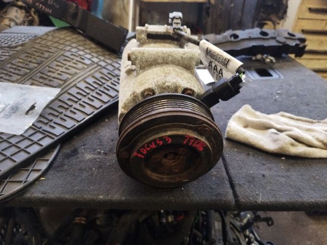 bontott FORD FOCUS III Klímakompresszor