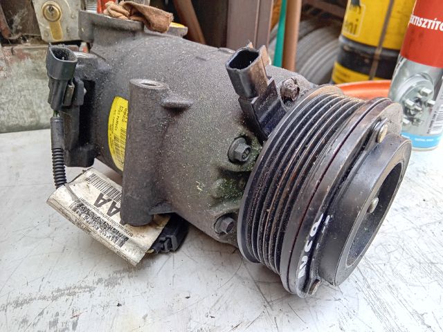 bontott FORD FOCUS III Klímakompresszor