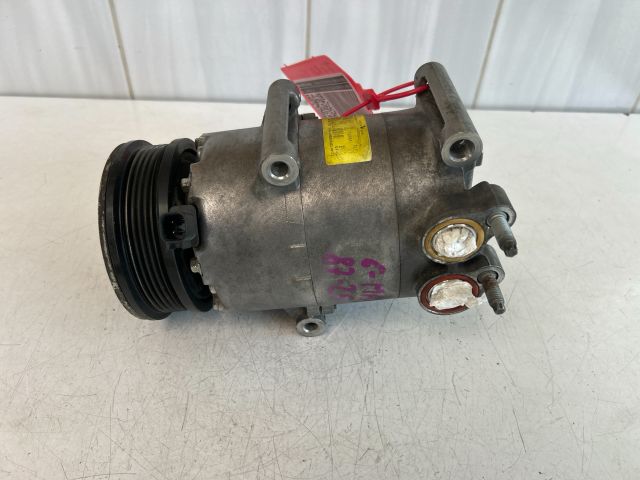 bontott FORD FOCUS III Klímakompresszor