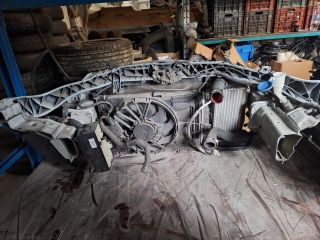 bontott FORD FOCUS III Komplett Homlokfal (Részeivel)