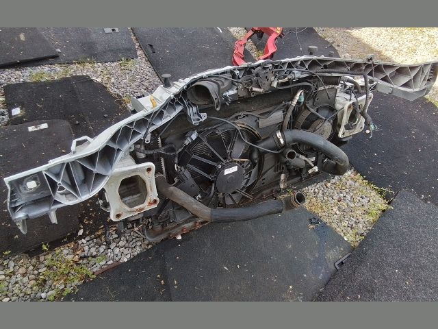 bontott FORD FOCUS III Komplett Homlokfal (Részeivel)