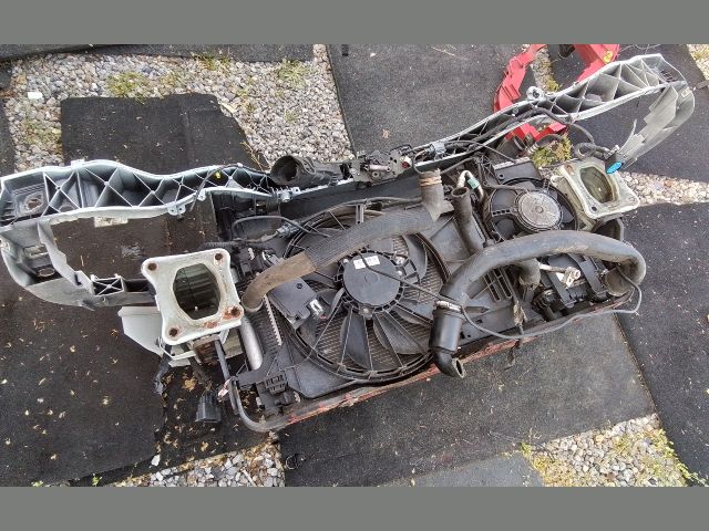 bontott FORD FOCUS III Komplett Homlokfal (Részeivel)