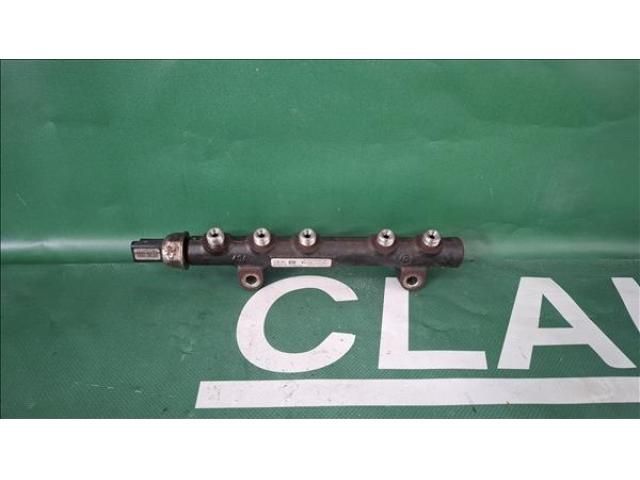 bontott FORD FOCUS III Közösnyomócső