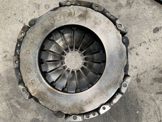 bontott FORD FOCUS III Kuplung Szett Lendkerékkel