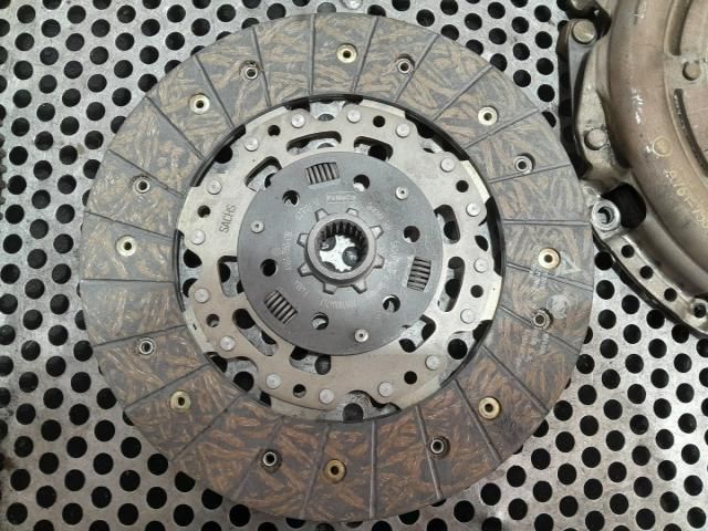 bontott FORD FOCUS III Kuplung Szett (Szerkezet, Tárcsa)