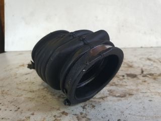 bontott FORD FOCUS III Légbeömlő Cső