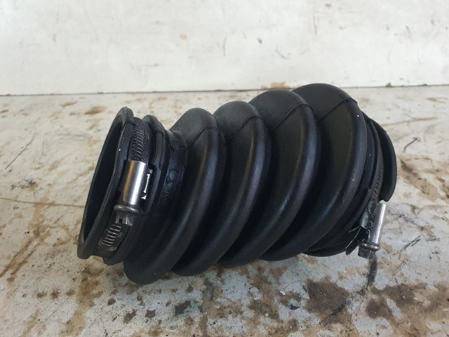 bontott FORD FOCUS III Légbeömlő Cső