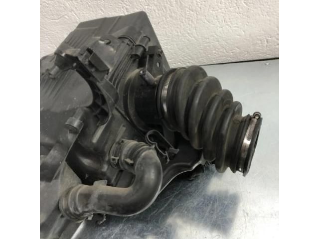 bontott FORD FOCUS III Légszűrő Ház