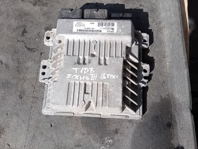 bontott FORD FOCUS III Motorvezérlő