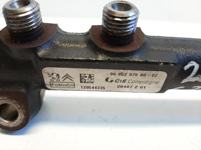 bontott FORD FOCUS III Nagynyomású Üzemanyag Gyűjtőcső